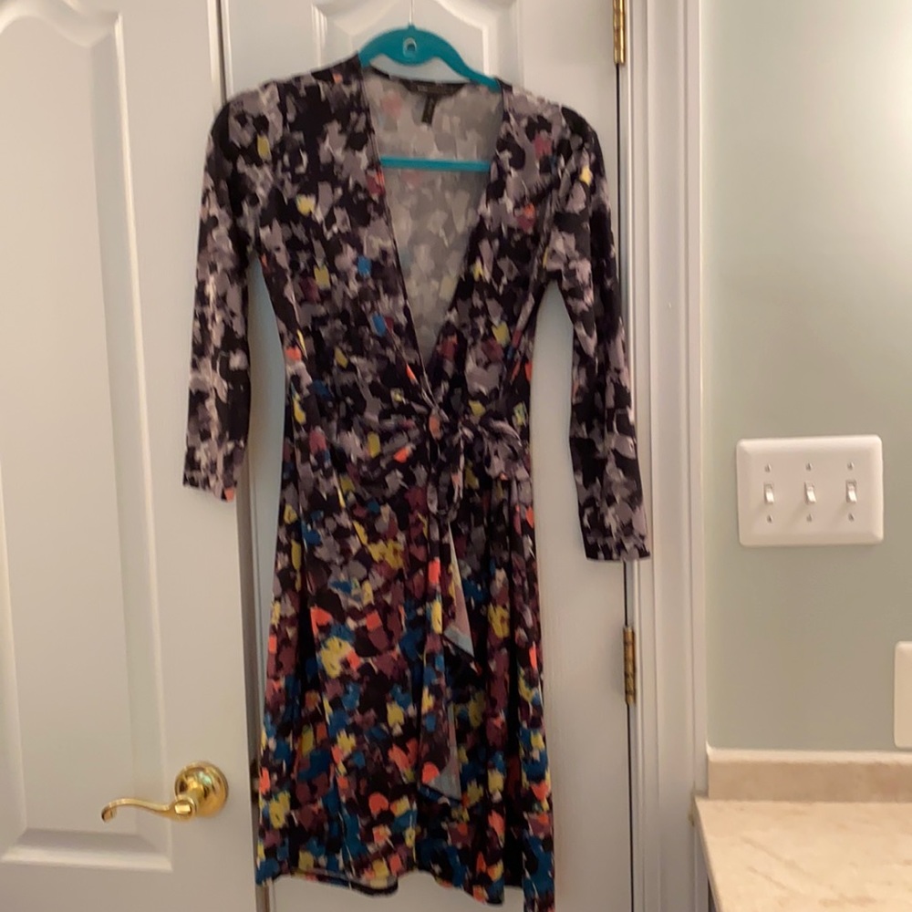 BCBG wrap dress sz Small